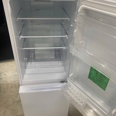 NO B505🌈福岡市内配送設置無料✨🌈ヤマダオリジナル 冷蔵庫 159L 右開き 2ドア 幅48.6cm 一人暮し向け 耐熱トップテーブル REFAGE YRZ-F15MW ホワイト系　2022年の画像