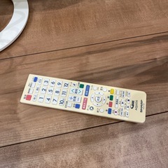 テレビSHARP AQUOS LC-24K30 24インチ、リモコン付き、動作確認済み   の画像