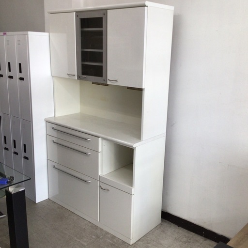 食器棚／鏡面仕様