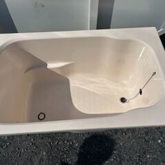 【風呂浴槽　０円　★】　金魚飼育や雨水タンクなどにいかがですか！　の画像