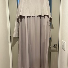 新品未使用　タグ付き　スプリングコート　トレンチコート　グレージュ　アウターの画像
