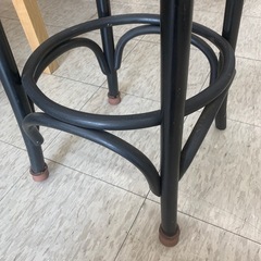 【ジモティー割引で最大15％OFF⭐️】カウンターチェア 黒の画像
