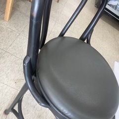 【ジモティー割引で最大15％OFF⭐️】カウンターチェア 黒の画像