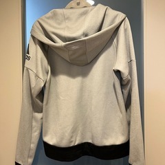 アディダス　パーカー　レディース　Lサイズ　スポーツウェア　トップスの画像