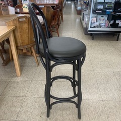 【ジモティー割引で最大15％OFF⭐️】カウンターチェア 黒の画像