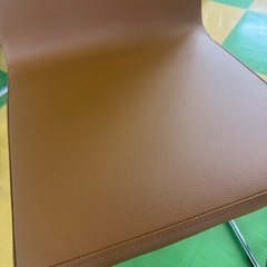 M329 IKEA ダイニングチェアの画像