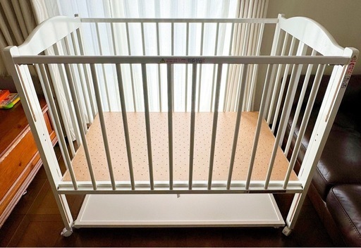 ベビーベッド / ホワイト / 折りたたみ
