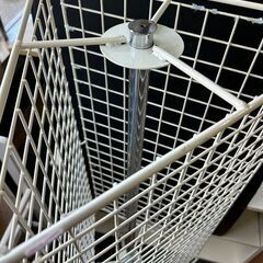 【リサイクルストアスターズ城西店】 【中古品】回転式ネット計器　キャスター付きの画像