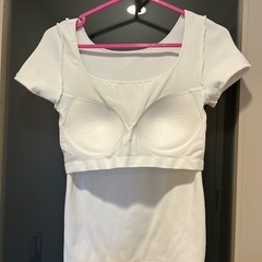ユニクロ　リブスクエアネックブラ　ブラトップ　 L リブ　UNIQLO ホワイトの画像