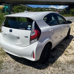 【事故現状車、修理して乗れる方に】H30 アクア L 後期 警告灯点灯無し 現状販売の画像
