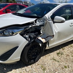 【事故現状車、修理して乗れる方に】H30 アクア L 後期 警告灯点灯無し 現状販売の画像