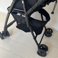 即お渡し可能♪　Aprica 軽量　ベビーカー　カルーンエアー　限定デザイン　アップリカ　ネイビー　ブルーウォーター　ab　　の画像