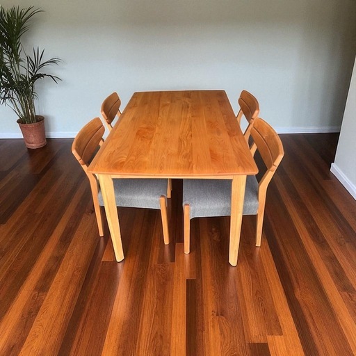 ニトリ　ダイニングテーブル