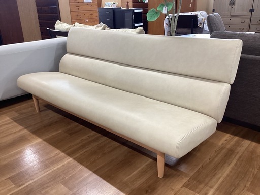4人掛けソファー【町田市再生家具】251746