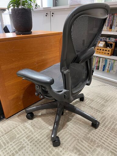 Herman Miller (ハーマンミラー) ブラック 
