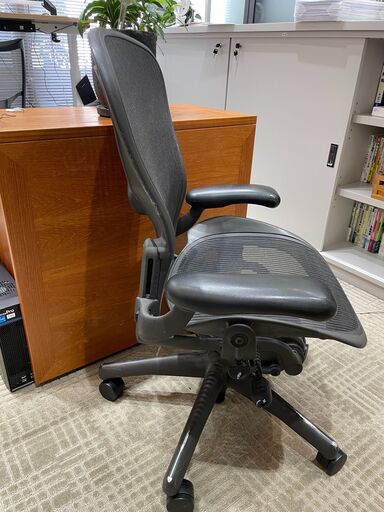 Herman Miller (ハーマンミラー) ブラック 