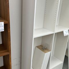 ★リユースのサカイ千葉中央店★  本棚 ホワイト H180×D30×W90 クリーニング済み TC4650の画像
