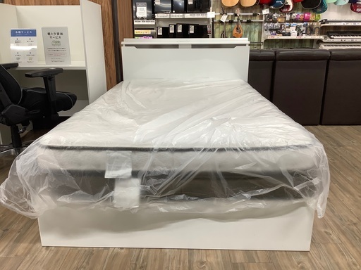 ニトリ・セミダブルベッド・元値2.5万 ニトリ・セミダブルベッド・元値2.5万