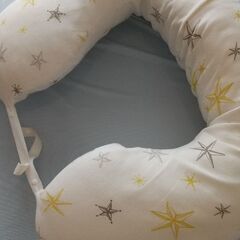 たまひよ 抱き枕 授乳クッションの画像