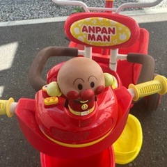 アンパンマン　三輪車　サンシェードつきの画像