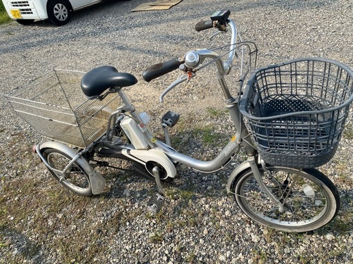 激安‼️ブリヂストン三輪電動アシスト自転車 AssistaWAGONアシスタワゴン 2018年