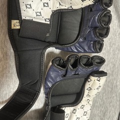 オープンフィンガーグローブの画像
