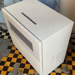 【RKGSE-356 オ】特価！Panasonic/食器洗い乾燥機/NP-TH4-W/中古品/2024年製の画像