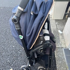 combi ベビーカーの画像