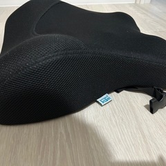 【お譲りします】低反発クッションの画像