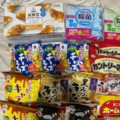 お菓子、食品、日用品おまとめの画像