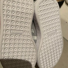 PUMA キッズスニーカー　新品の画像