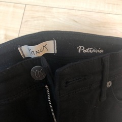 ヤヌーク　パトリシア　24 デニム　パンツ　ブラック　スキニーの画像