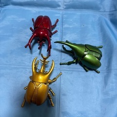 ねじ巻き、カブトムシ　3つセットの画像