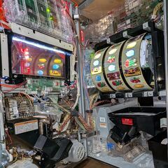 【パチスロ実機 】マジカルハロウィン5　コイン不要機付きの画像