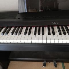 【相談中】Roland 電子ピアノ (HP-800)の画像