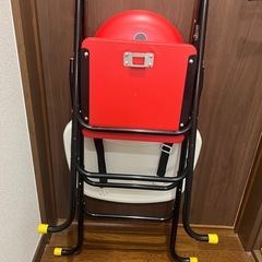 ミッキー柄　ハイチェアの画像