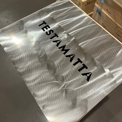希少！！鉄のふたがついた付いたワイン木箱の画像