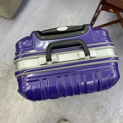 キャリーバッグ 鍵付き 幅41×奥行26×高さ56ｃｍ スーツケース 札幌市手稲区の画像