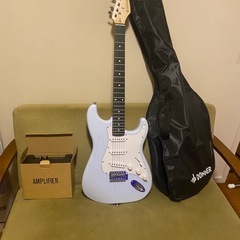 新品　エレキギター　セット　ミニアンプ付きの画像