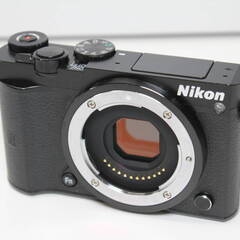 Nikon 1 J5/ダブルズームキット/ミラーレス一眼 ④の画像