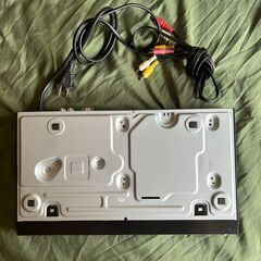 TOSHIBA　東芝　DVDビデオプレーヤー　SD-300J　2009年製の画像