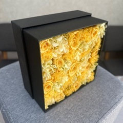 美品　プリザーブドフラワーの画像