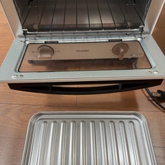 アイリスオーヤマ トースター オーブントースター 2枚焼き 温度調節3段階 トレー付 1000W EOT-012の画像
