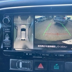 三菱アウトランダーPHEV電気➕ガソリン、アラウンドモニター、車検満タン、タイヤ新品、地デジ、ナビバッグモニター付きの画像