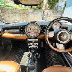 ミニクーパーメイフェア　50周年記念車の画像