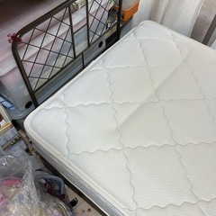無料！シングルフランスベッド　日本製の画像