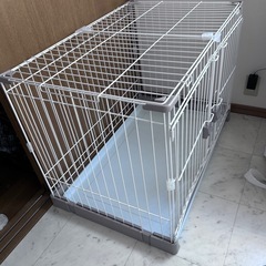 
ケージ　小型犬　ペットゲージ　アイリスオーヤマ　グレージュ　ホワイト　　の画像