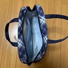 ポンポネット　バック　手提げバックの画像