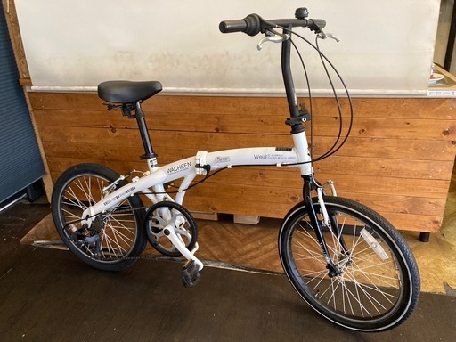 値下げ！【10月末まで防犯登録無料！】アルミフレーム　6段変速　20インチ折りたたみ自転車　ホワイト