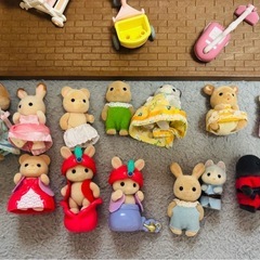 シルバニアファミリー 赤い屋根のお家 人形 忍者の画像